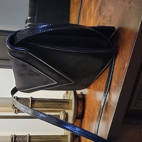 Vintage Battaglia Velvet Bag -Italy - Picture 4 of 12